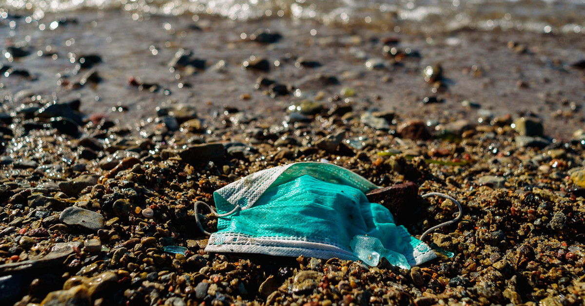 Más mascarillas en el mar que en la boca: la pandemia que viene