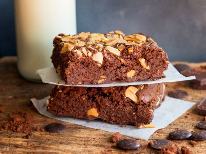 Brownies de LECHE CONDENSADA con centro suave, ¡sin horno!