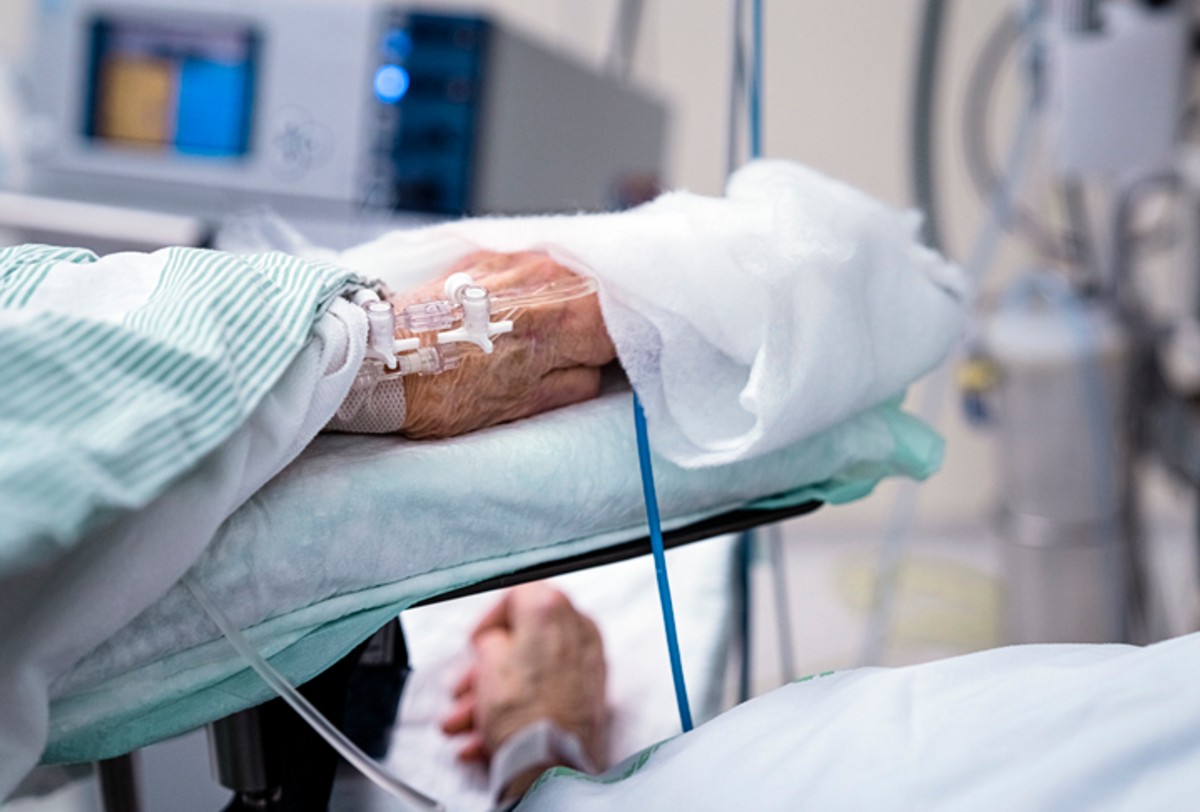 Coronavirus: Triste drama de familia colombiana en EEUU por muerte de abuela