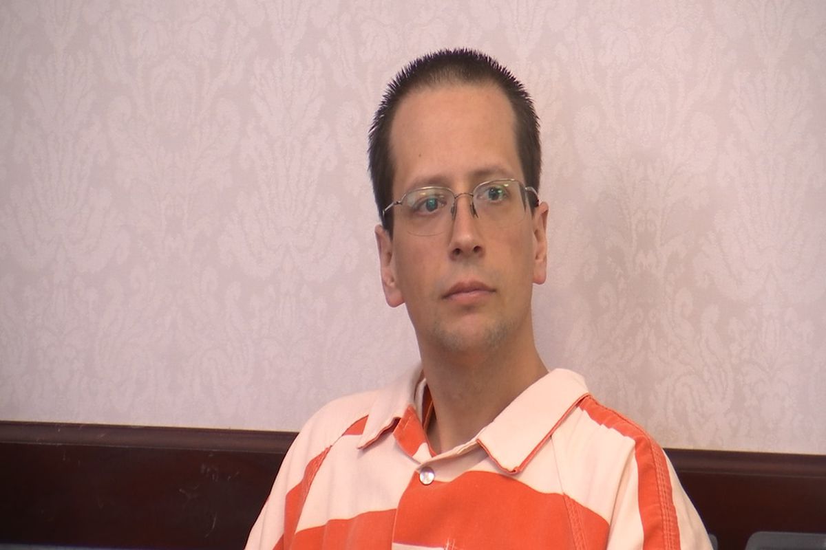 Alleged doomsday leader tries to fire attorney, but changes mind after new evidence is revealed - Deseret News