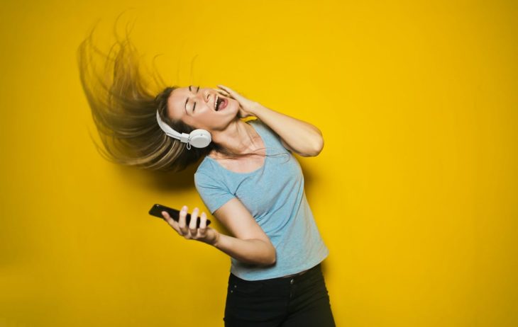 Spotify quiere sugerirte música según el estado emocional que refleje tu voz