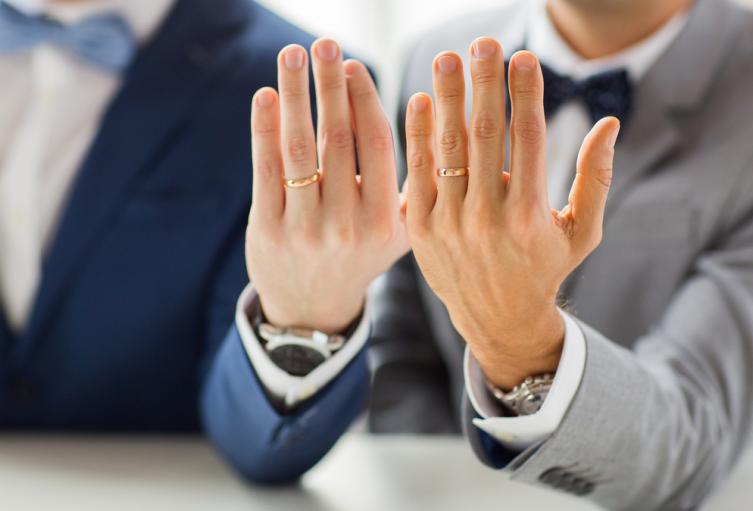 Resultado de imagen de matrimonio pareja gay