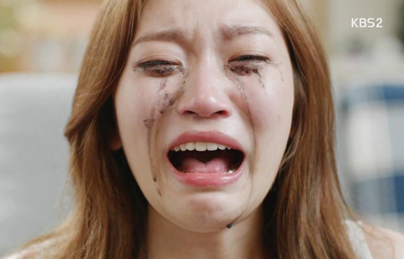 우는 여성 이미지 검색결과