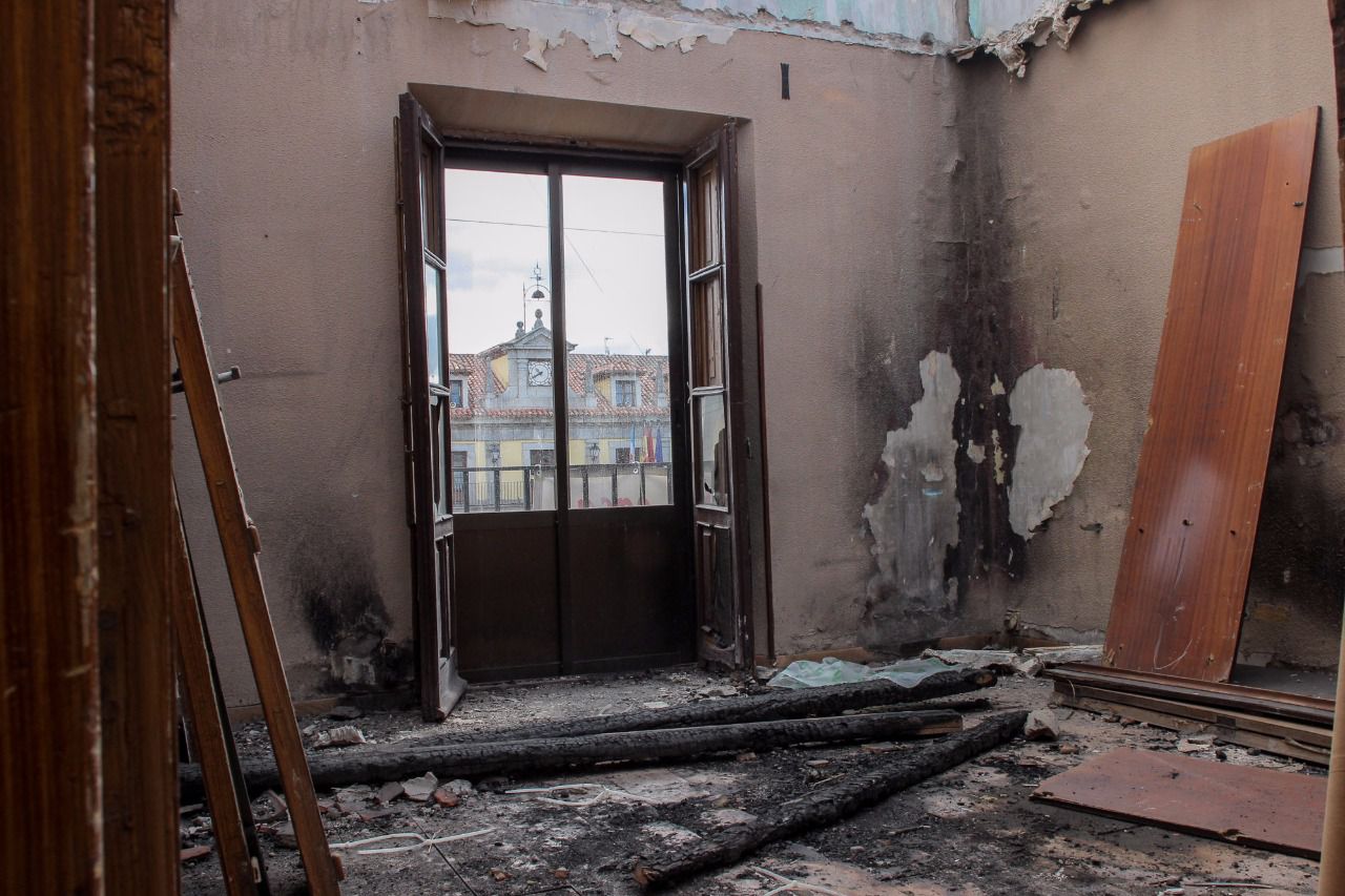 Resultado de imagen de casa quemada