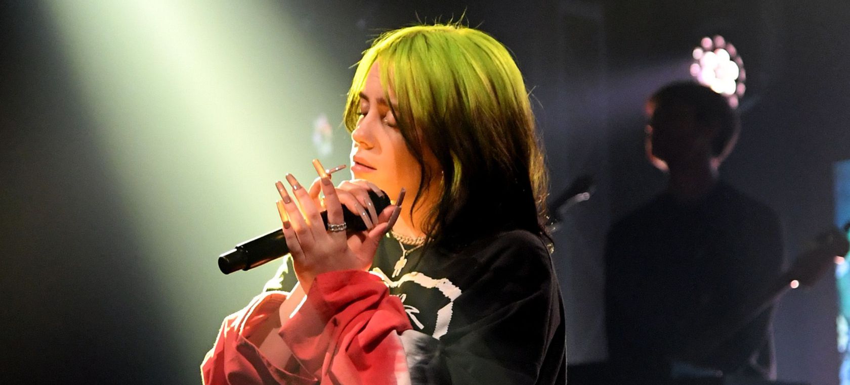 Billie Eilish pide una orden de alejamiento contra un hombre que acampa cerca de su casa | Actualidad | LOS40