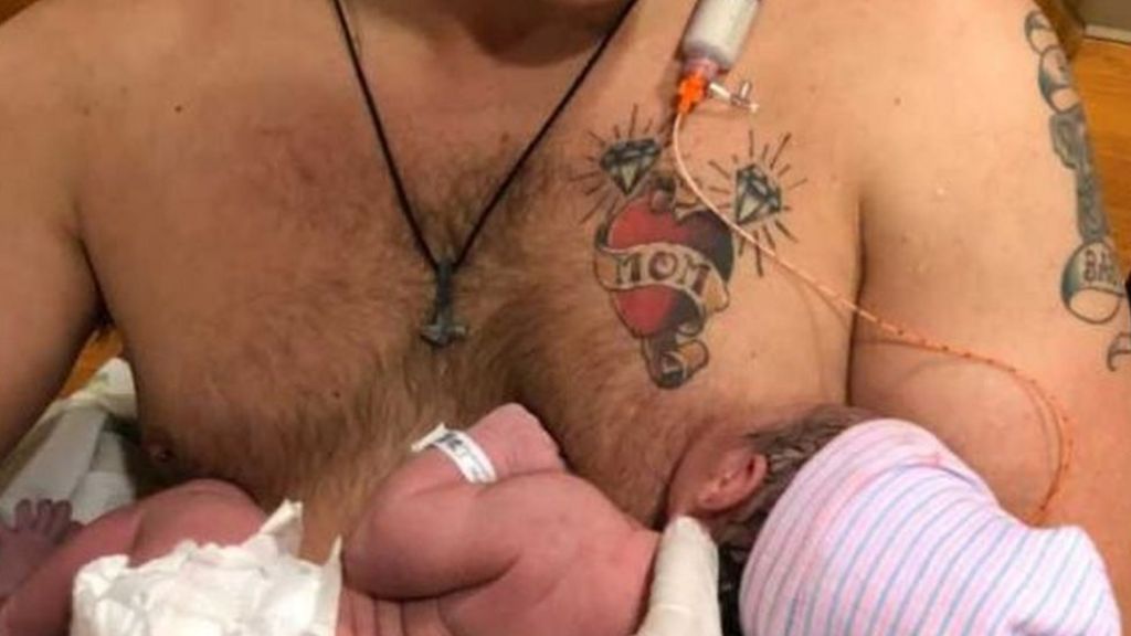 dad breastfeeds