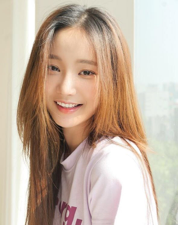 모모랜드 출신 연우 "팬카페 글, 억측·비방 때문…다른 의도 無" [전문]