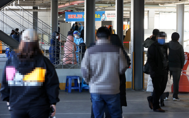 정부 “내일 거리두기·영업제한 완화 여부 발표” - Chosunbiz > 시사