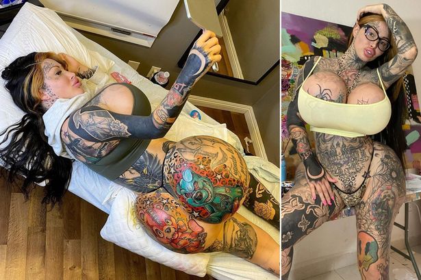 Model With 'World’s Fattest V*gina' Gets Famous B*oty Inked As He...