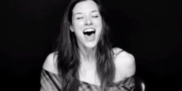 책을 읽으며 오르가즘을 느끼는 여자들(동영상) | 허프포스트코리아