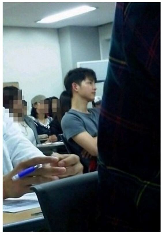 대학생시절 도촬을 진짜 미친듯이 당했다는 연예인 | 인스티즈