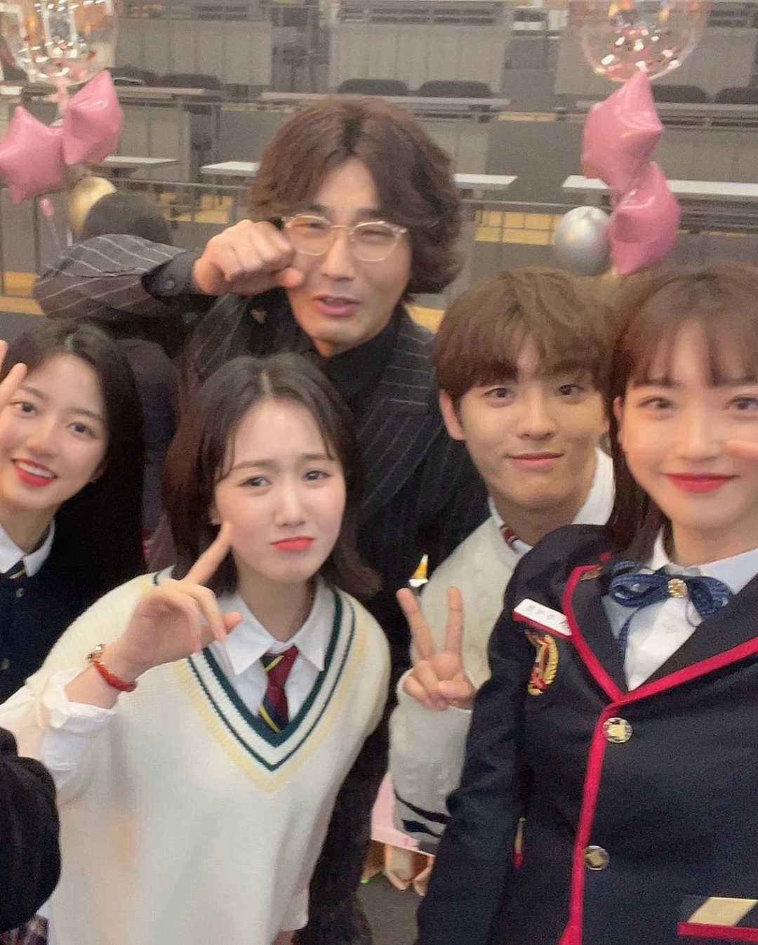 하도권이 청아예고 학생들과 함께 찍은 사진 / 이하 하도권 인스타그램