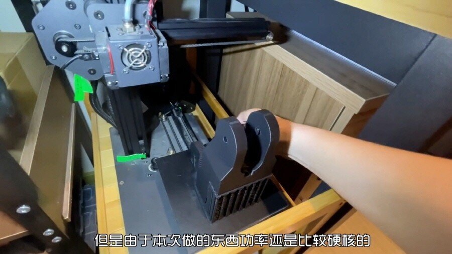 中国の技術者がしまっ打っした「倒れない自転車」|インスティーズ