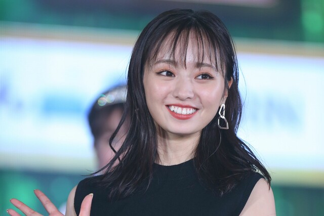 今泉佑唯が独立】《釈放ワタナベマホト帰宅せず》白いワンピに大きなお腹で面会を重ねた今泉佑唯(22)が友人に告白した“結婚・出産へのホンネ”(文春オンライン) - Yahoo!ニュース