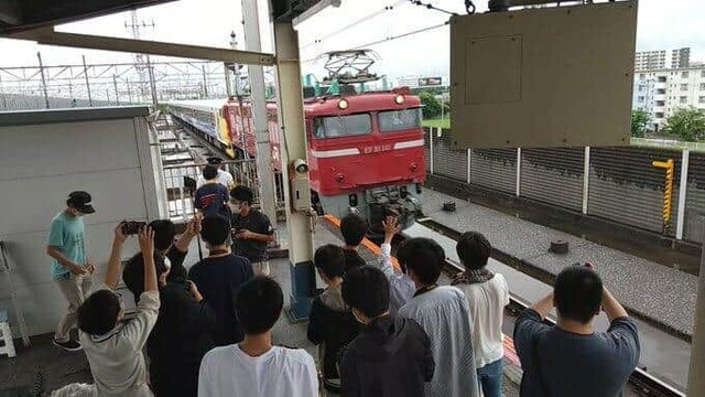 おい！話が違ぇだろがよ」撮り鉄マナー違反に駅員ブチギレ ホーム先端に走り出し...JRに詳細聞く（J-CASTニュース） - Yahoo!ニュース