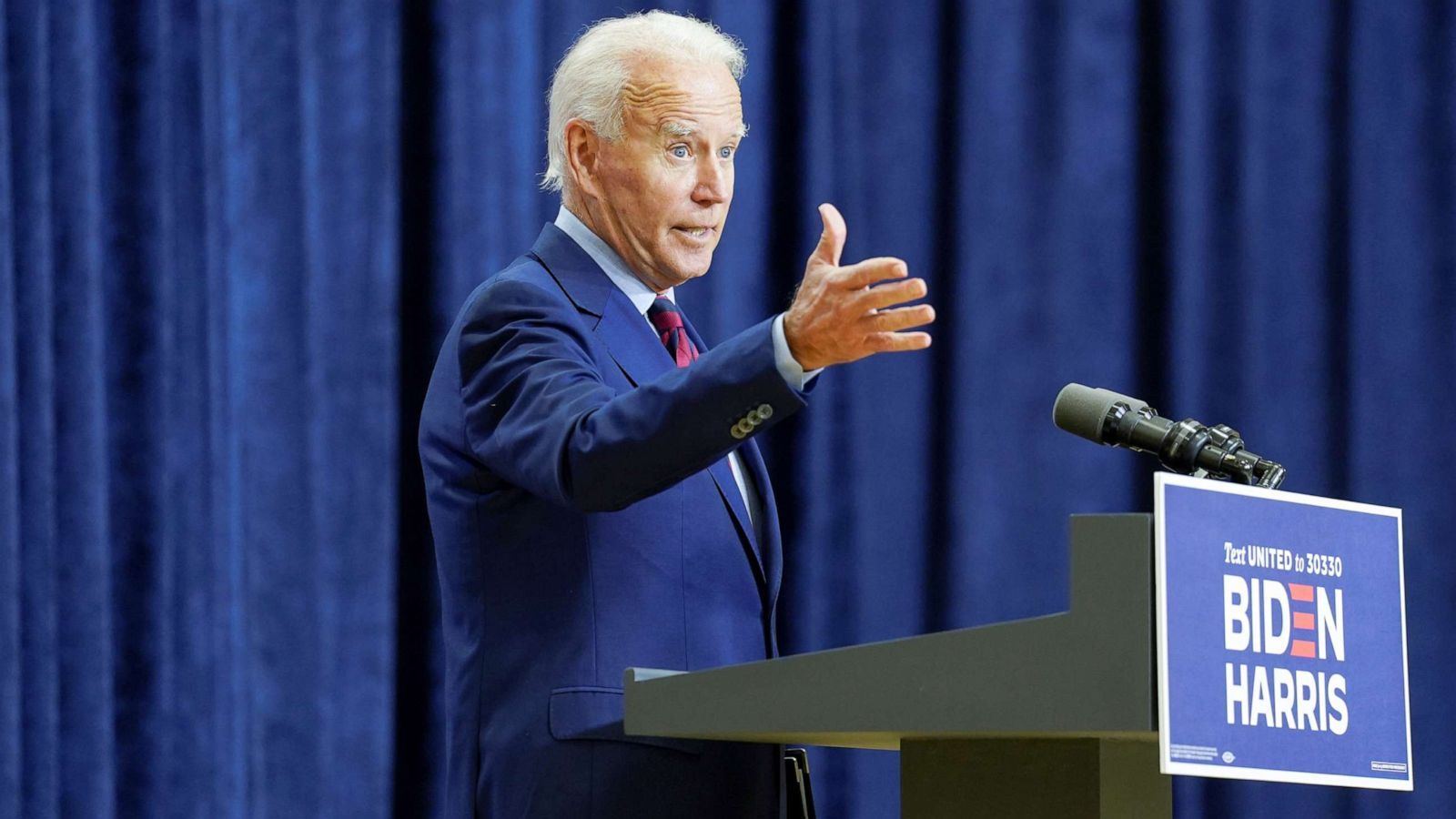 Confused Biden RIDICULED At Town Hall As He Stutters & Stumbles With ...