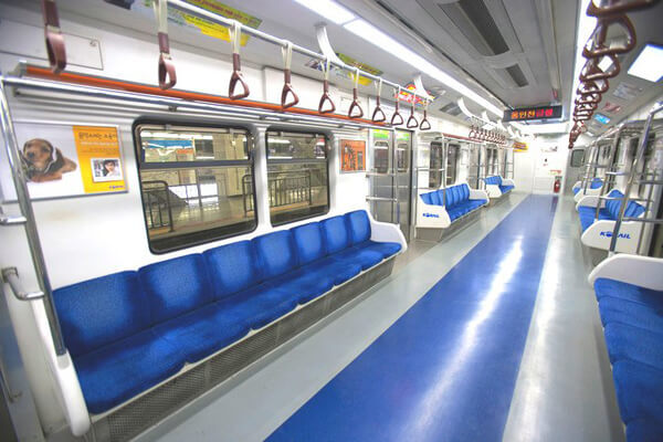 지하철 좌석은 왜 마주보게 되어 있을까? | 1boon