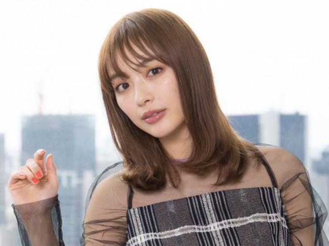 内田理央、夢だったギャル姿に「可愛い！」「違和感なし！」と反響 元ギャルモデルも絶賛 ／2021年3月21日 - エンタメ - ニュース - クランクイン！