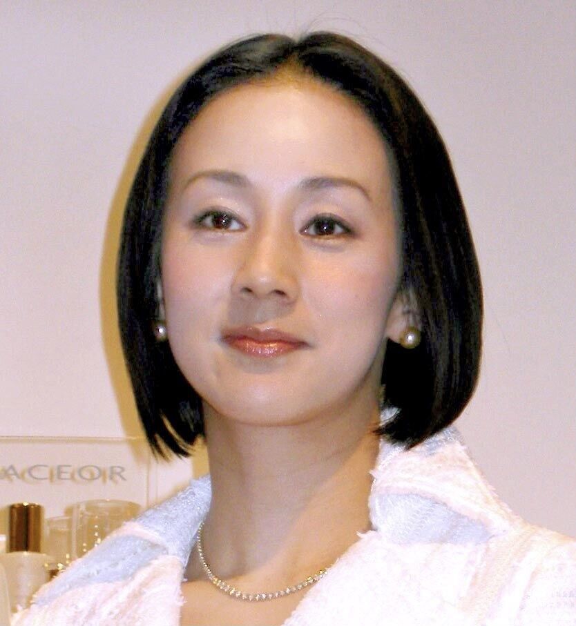 中村江里子アナ、チャップリンも利用のプールでバカンス「別世界」「非日常にうっとり」(スポーツ報知) - Yahoo!ニュース