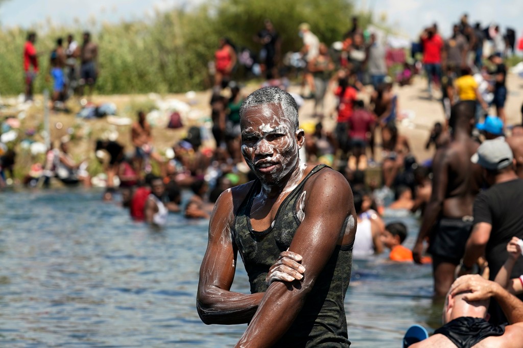 Migrants at the border