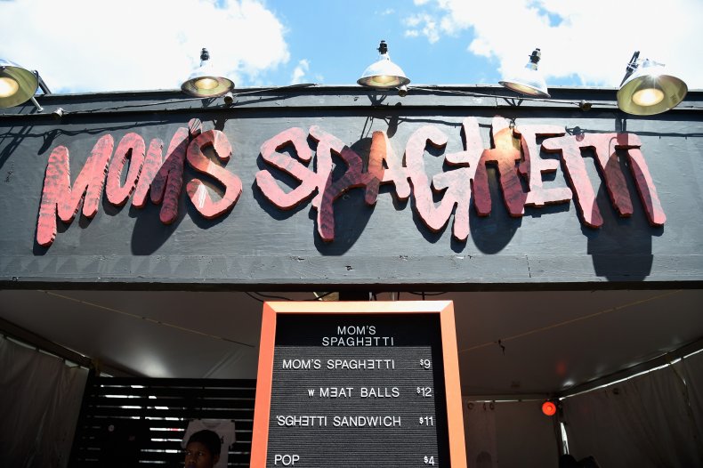 Eminem launches Mom's Spaghetti Restaurant in Detroit with Store for Stains. – OlxPraca.com – Job Offer Ads