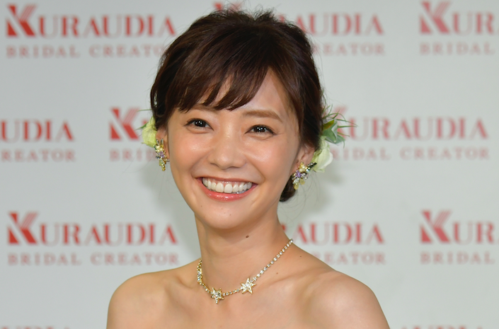 倉科カナ、大胆に脱いで美バストを披露しファン歓喜「こぼれ落ちてるやん」「仕事がはかどらない」 ｜ ガジェット通信 GetNews