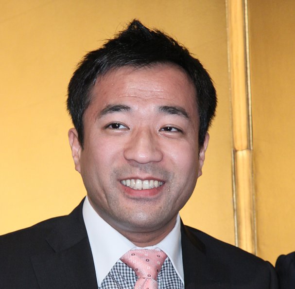 ドラマで刑事役ナイツ塙の演技から目が離せないワケ|NEWSポストセブン