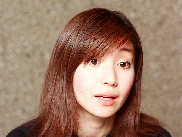 鬼束ちひろ、『FNS歌謡祭』での見た目に驚きの声…久々の生出演に視聴者「見る度に見た目が変わってる」