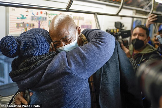 Man Breaks Neck Jumping Turnstile Full Video NYC Man Tragically Dies After 'Jumping Turnstile' At Subway Station