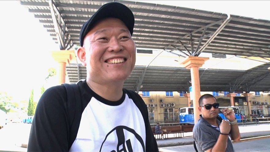 テレ朝POST » 千原せいじ、終始ご機嫌!アフリカ32カ国目にして「初めて感謝や」