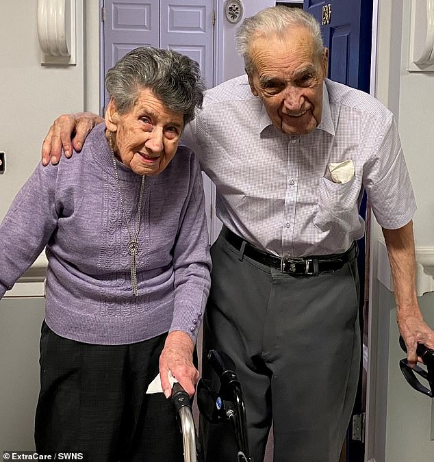 'Longest' Married Couple Celebrate Their 81st Anniversary At The Age Of ...