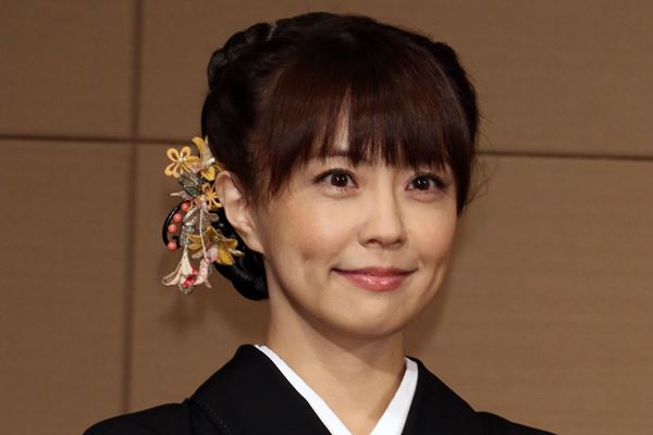 小林麻耶が夫に夢中な理由 頑張らなくていいの言葉に救われた |