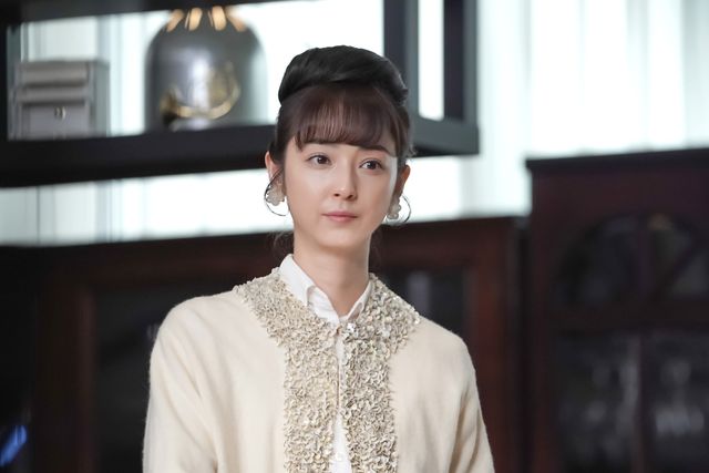 カムカムエヴリバディ」佐々木希、演じる社長令嬢はプロ意識の高さを表現|