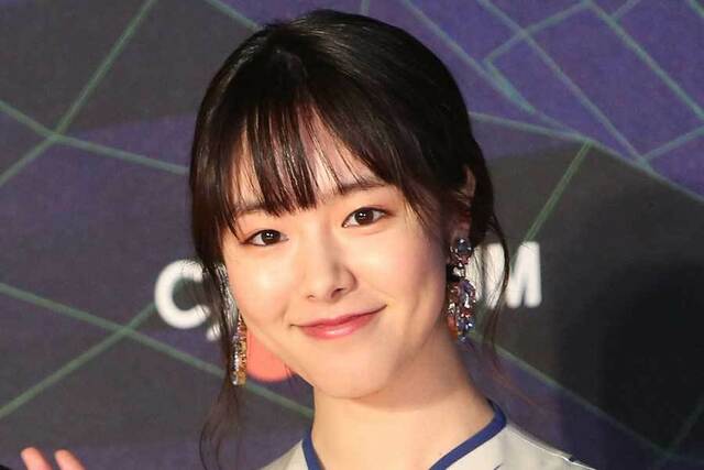 唐田えりか、24歳誕生日を公式インスタ祝福「今日の主役」 2日に短編映画で女優復帰(ENCOUNT) - Yahoo!ニュース