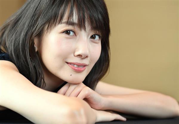 ぴいぷる】波瑠「試練って面白い」 朝ドラ撮影も“根性”でやりきる、たくましくなって「髭が生えそう」!? (1/2ページ) - zakzak