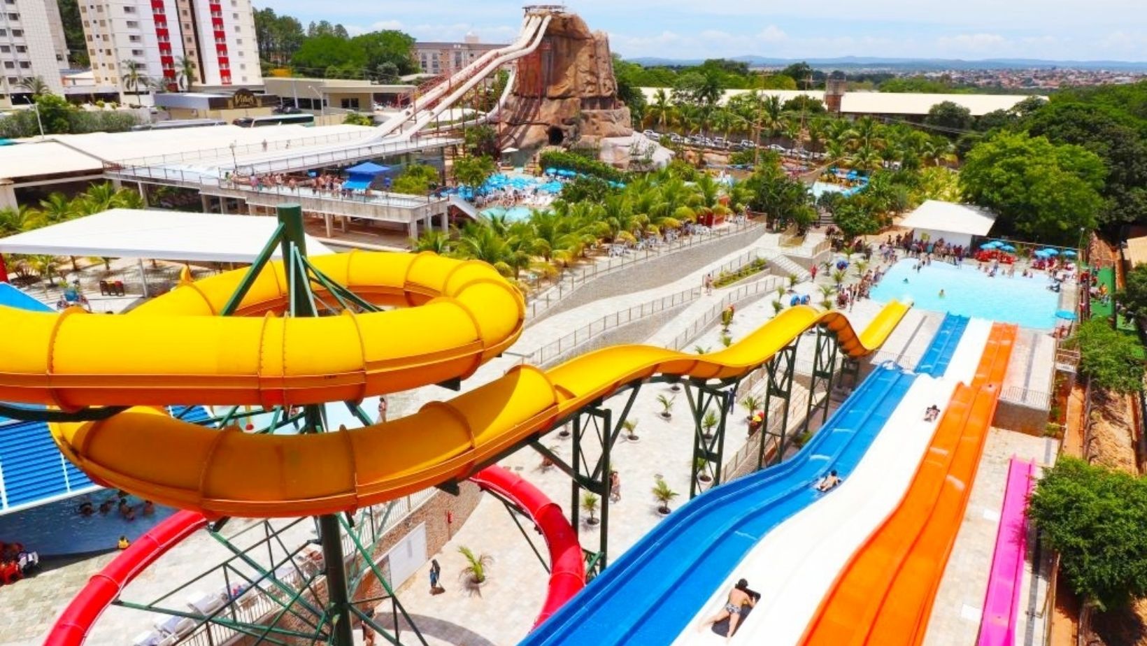 8-Year-Old Boy Was Killed At A WATER PARK After Going Down The Under ...