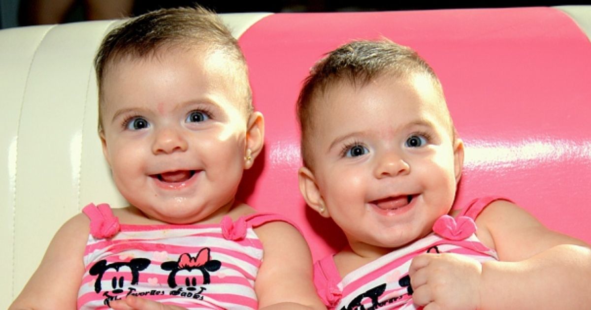 twins4.jpg - 'I'm Giving My Twin Daughters The Same Name But Most People Think It's Weird,' A Mom-To-Be Has Revealed