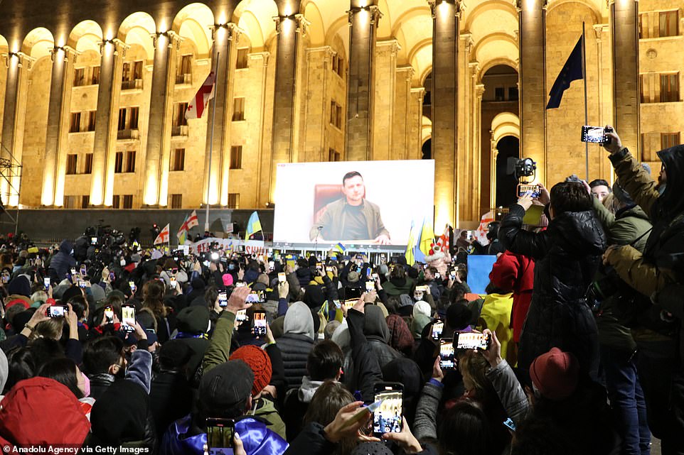 JUST IN: Hundreds Of Thousands Unite In Solidarity With Ukraine As ...