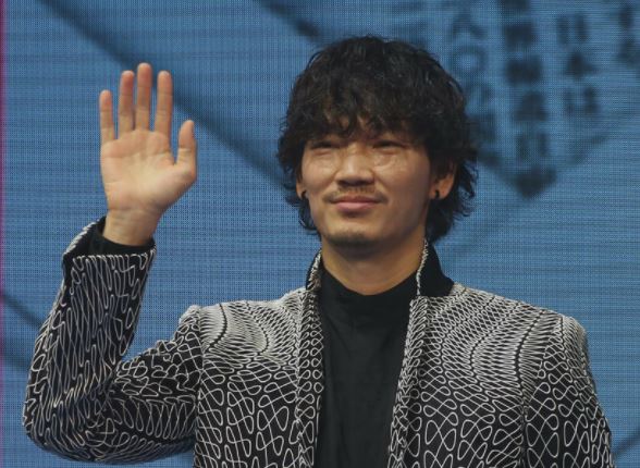 綾野剛のガーシーchで明かされる酒癖や女癖の悪さ！インスタ削除は逃げ？ « 青い夕陽