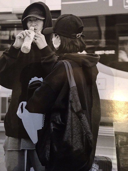 フライデーが大倉忠義と吉高由里子のバリ島旅行を激写も紐がダサすぎの声！ ｜ 