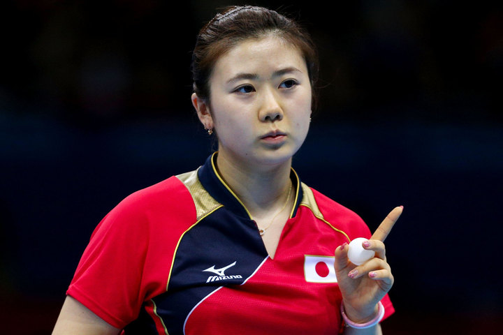 福原愛が披露した清楚な“ニットワンピース姿”に「可愛いすぎる~」「とってもお似合い」とファン反応! | THE DIGEST