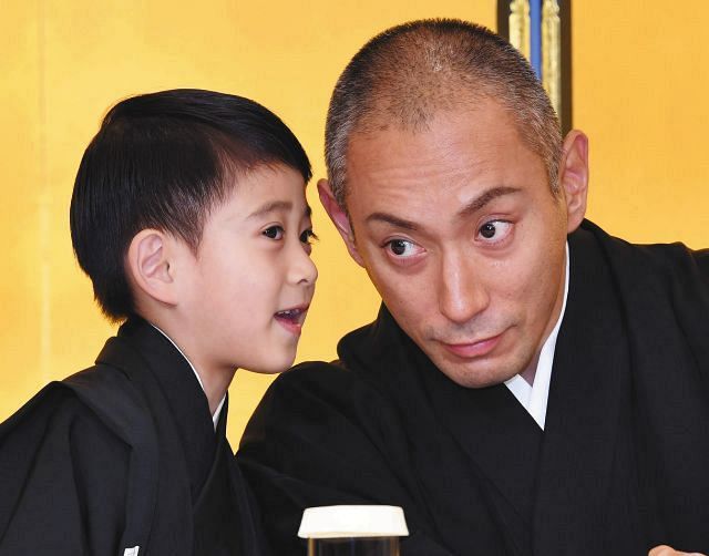 勸玄君の『抱っこアピール』に父・海老蔵「わ、わかりづら」と困り顔 フォロワーからは「まだまだ抱っこのお年頃」:中日スポーツ・東京中日スポーツ