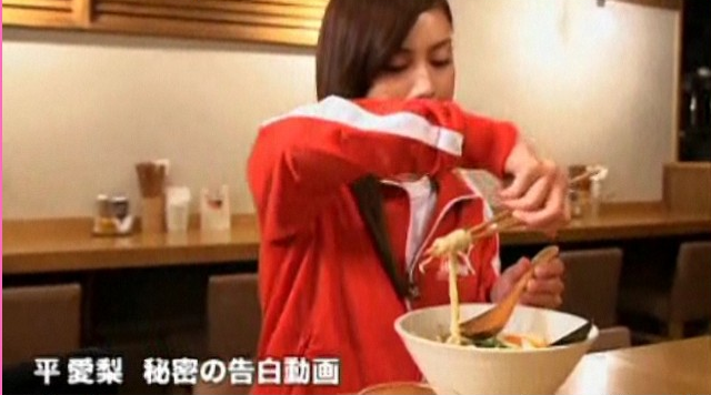 ラーメンに髪が入らないようにできるガジェットｗｗ | 