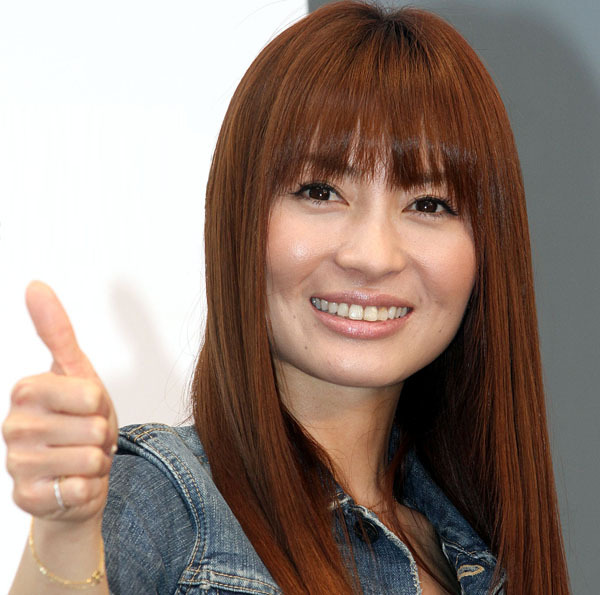 新山千春“マッチングアプリ熱愛”で見えてきた「出会いはネットで」が当たり前になる日(日刊ゲンダイDIGITAL) - Yahoo!ニュース