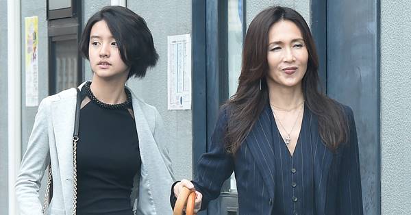 工藤静香 Koki,とハワイ特訓!全力支援にあった世界進出の夢 | 女性自身