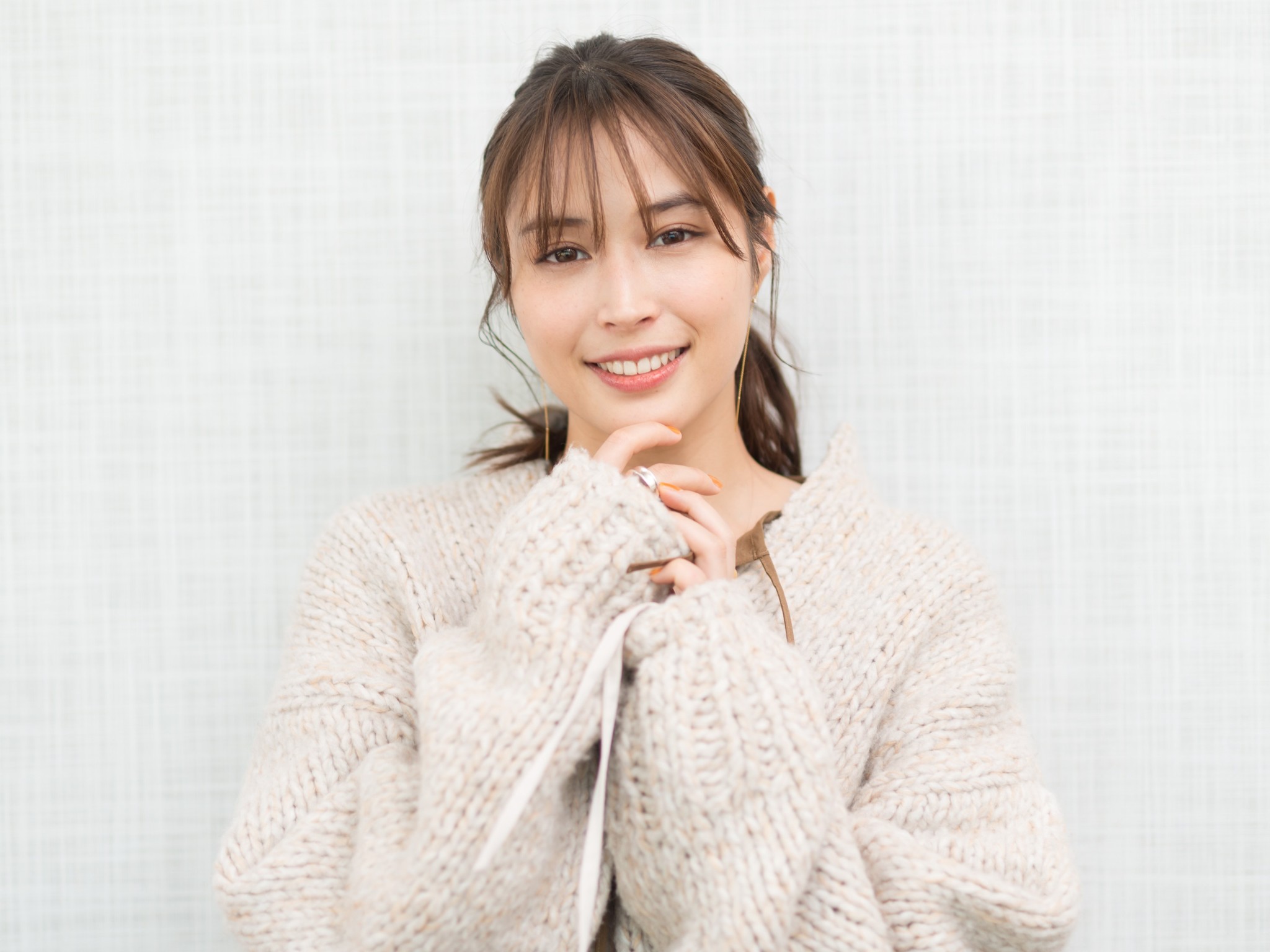 広瀬アリスさんが語る体形コンプレックス「気持ちがわかるからこそ、悩む人に優しく寄り添える」:telling,(テリング)