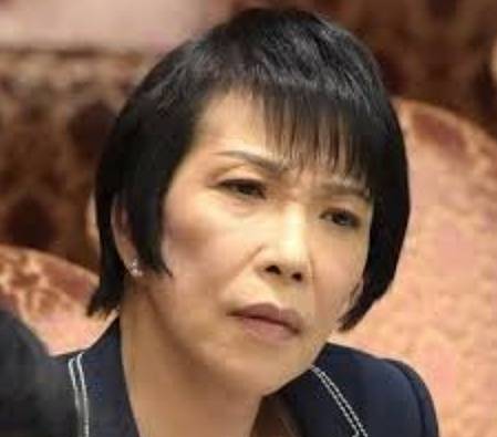 高市早苗の顔が怖い?目つきが悪い画像は昔と別人で違いすぎ! | ネットブレイク