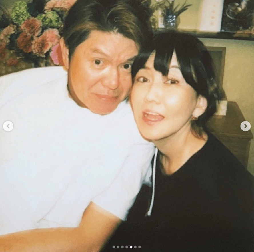 木村拓哉一家を意識?松本伊代、ヒロミや息子と“ファミリー露出”の「既視感」 | 日刊大衆