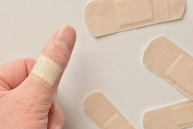 ばんそうこうを何て呼ぶ? - 発明plus(発明プラス)