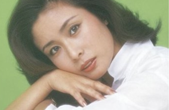 小柳ルミ子若い頃 芸能界デビュー宝塚仕込みの歌唱力がスゴ過ぎる: 気になるトピックス